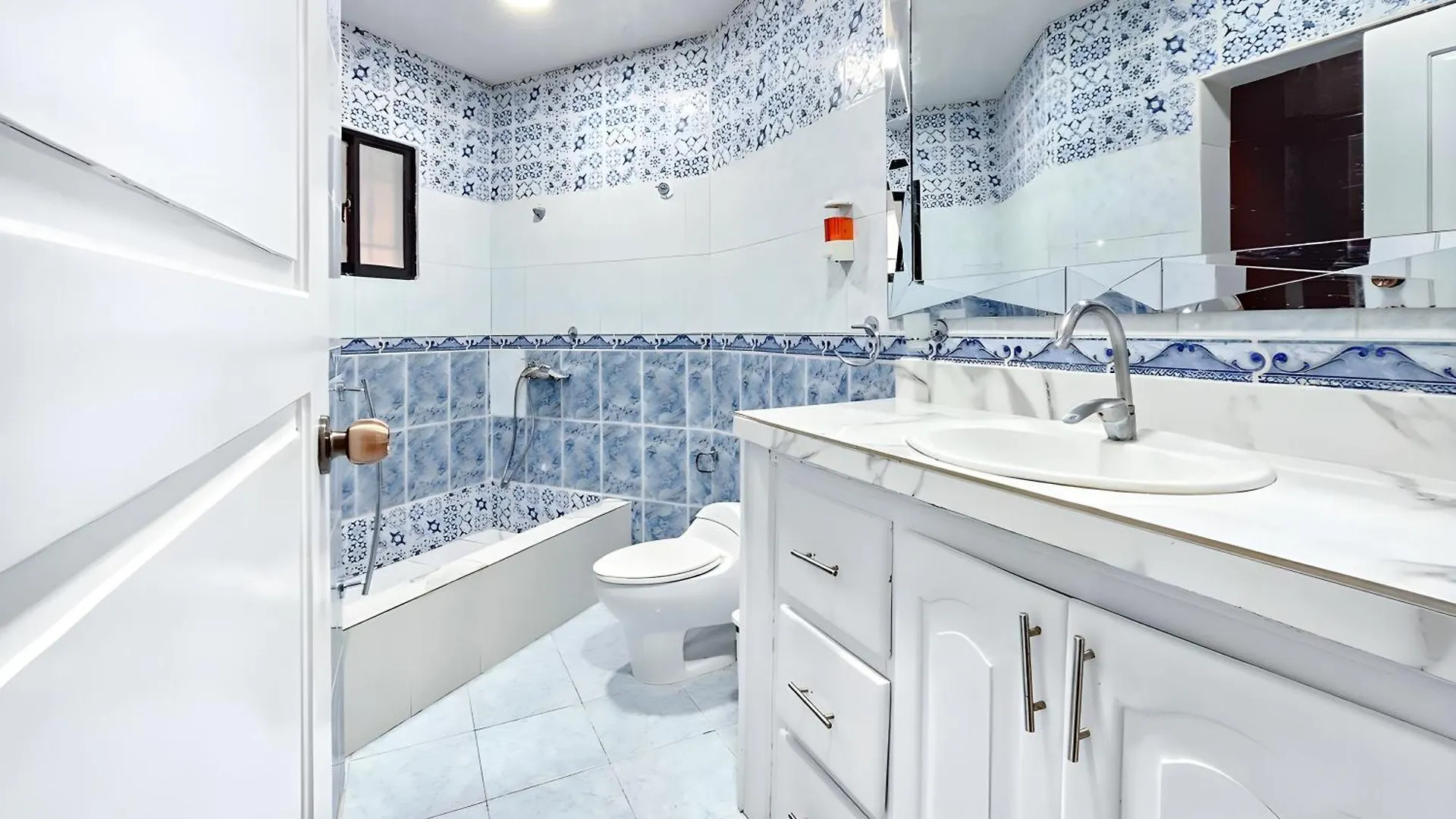 Villa Completamente Privada Con Piscina, Jacuzzi Y Gran Patio 蓬塔卡纳